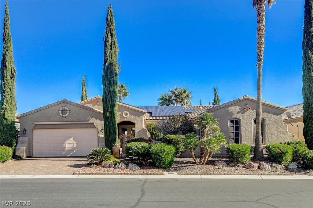 5152 Vincitor Street, Las Vegas, NV 89135