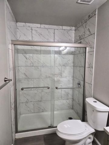 5660 W Tenaya Avenue, Fresno, CA 93722