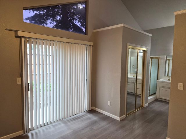 5660 W Tenaya Avenue, Fresno, CA 93722