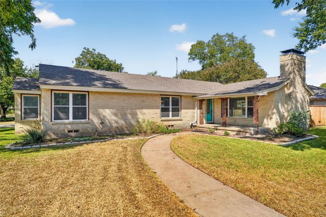 9733 Edgelake Drive, Dallas, TX 75218