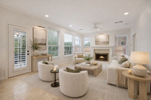 316 Riverwalk Lane, Irving, TX 75063