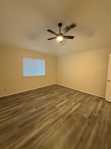 12919 Deer Cove Lane, Houston, TX 77041