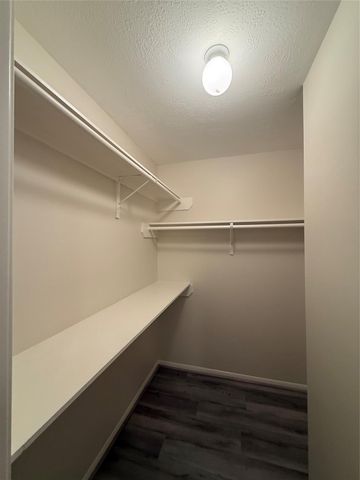 12919 Deer Cove Lane, Houston, TX 77041