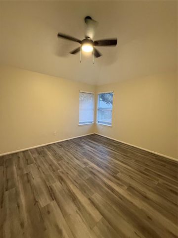 12919 Deer Cove Lane, Houston, TX 77041