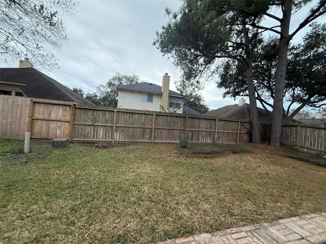 12919 Deer Cove Lane, Houston, TX 77041