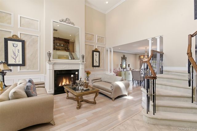 171 Hamlet Drive, Mount Sinai, NY 11766