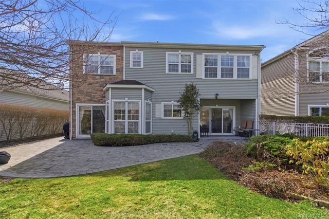 171 Hamlet Drive, Mount Sinai, NY 11766