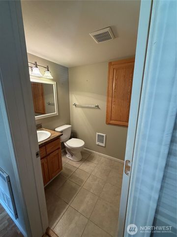 27111 N Place, Ocean Park, WA 98640