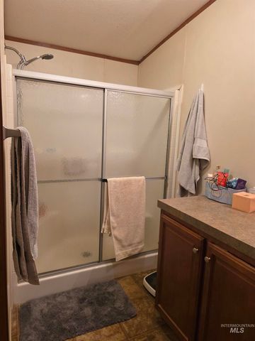 809 S 6th Street, Rupert, ID 83350