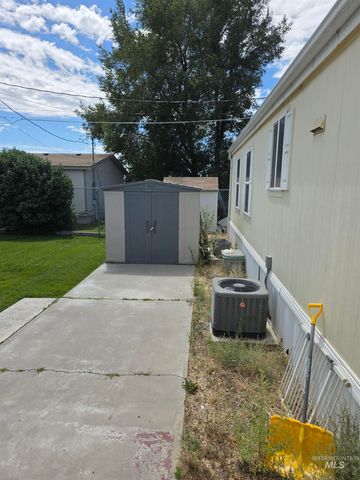 809 S 6th Street, Rupert, ID 83350