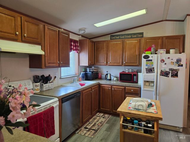 809 S 6th Street, Rupert, ID 83350
