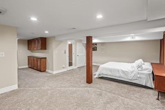 11261 Alger Street, Warren, MI 48093
