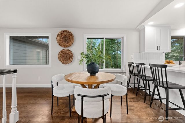 7408 Rosedale Street NW, Gig Harbor, WA 98335