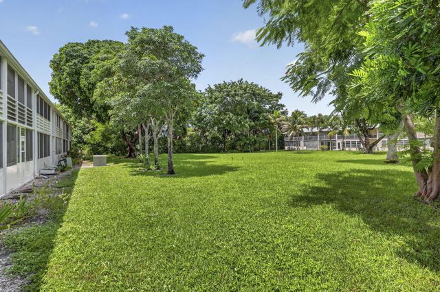 62 Sussex C, West Palm Beach, FL 33417