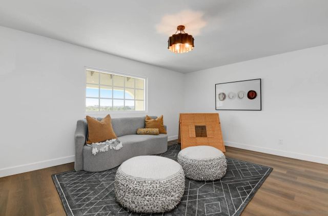 2904 Levante, Carlsbad, CA 92009