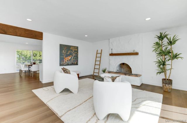 2904 Levante, Carlsbad, CA 92009
