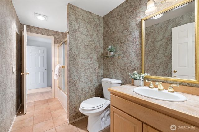24309 SE 25th Street, Sammamish, WA 98075