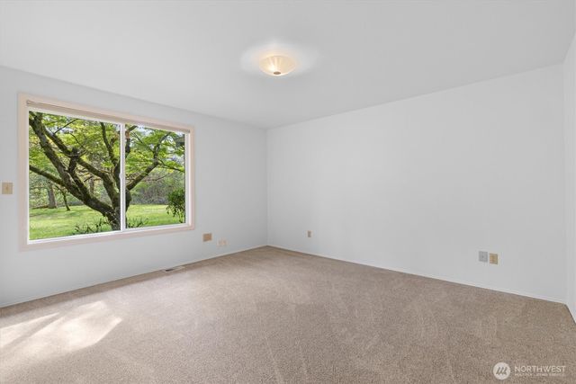 24309 SE 25th Street, Sammamish, WA 98075