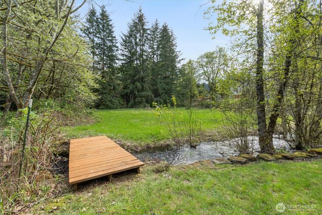 24309 SE 25th Street, Sammamish, WA 98075