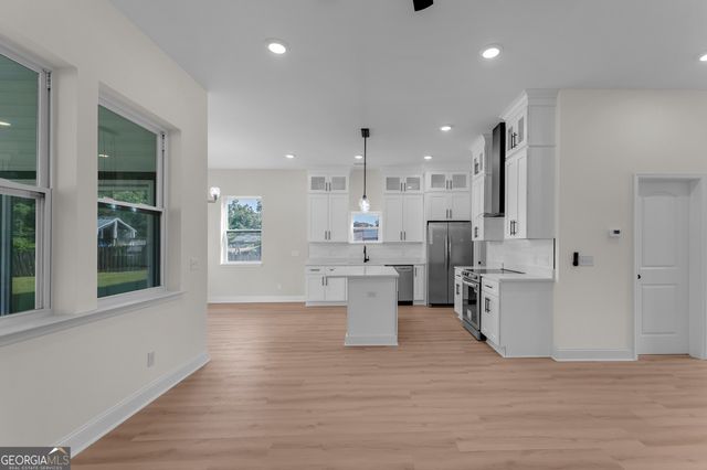 1105 Woodland Drive, Pooler, GA 31322