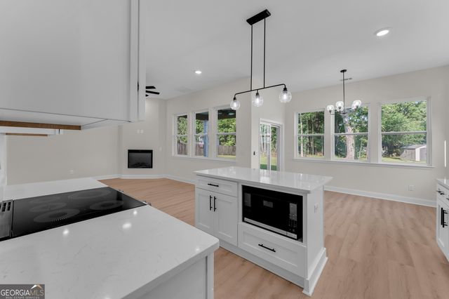 1105 Woodland Drive, Pooler, GA 31322