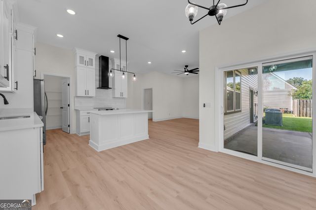 1105 Woodland Drive, Pooler, GA 31322
