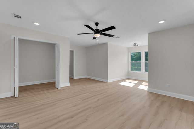 1105 Woodland Drive, Pooler, GA 31322