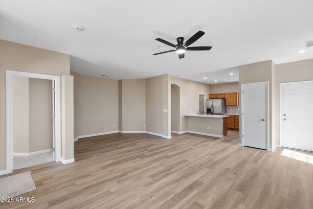 16841 W COTTONWOOD Street, Surprise, AZ 85388