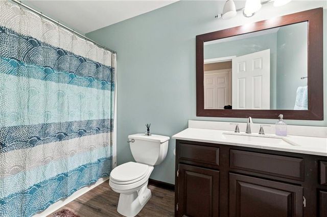 716 SE 11th Street, Lee's Summit, MO 64081