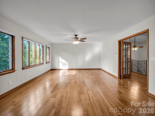119 Rome Court, Lake Lure, NC 28746