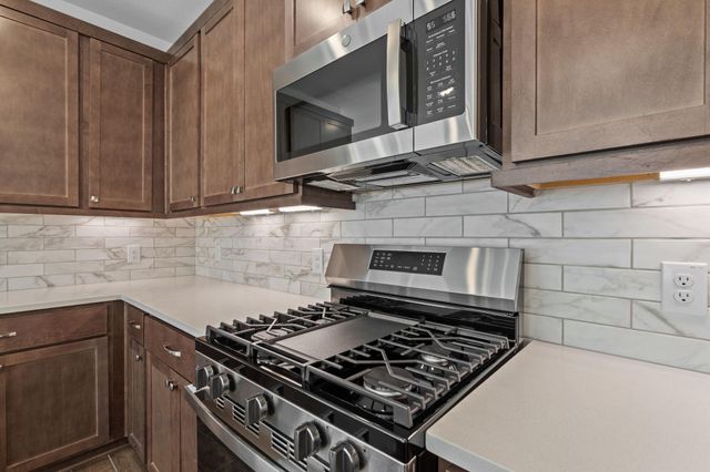 5250 Big Dipper Drive, Iowa Colony, TX 77583