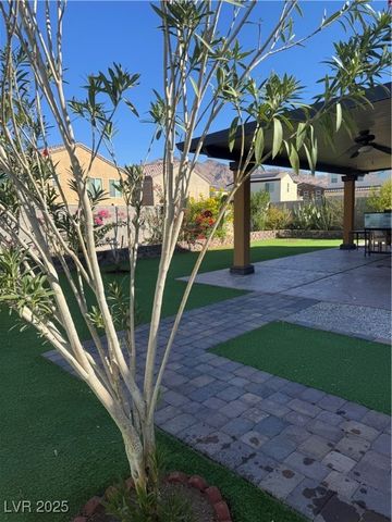 6860 Upland Heights Avenue, Las Vegas, NV 89142