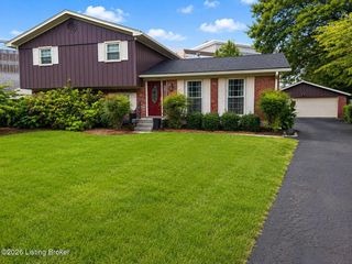 1804 Winsford Pl, Louisville, KY 40222