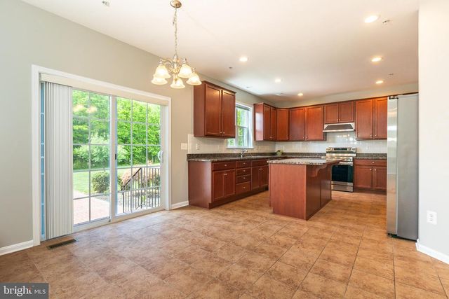 7800 MYSTIC RIVER TER, Glenn Dale, MD 20769