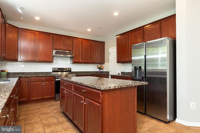 7800 MYSTIC RIVER TER, Glenn Dale, MD 20769