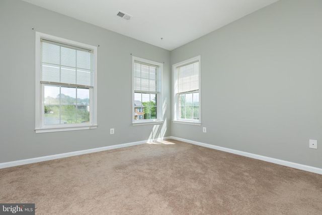 7800 MYSTIC RIVER TER, Glenn Dale, MD 20769