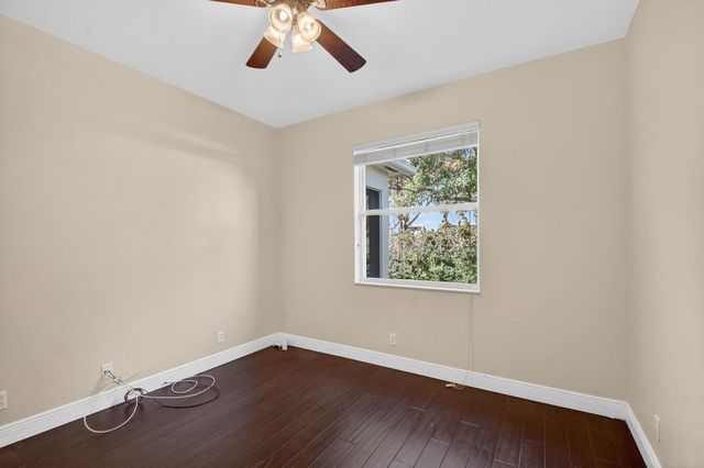 1007 Center Stone Lane, Riviera Beach, FL 33404