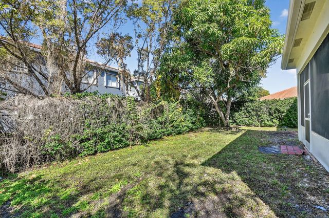 1007 Center Stone Lane, Riviera Beach, FL 33404