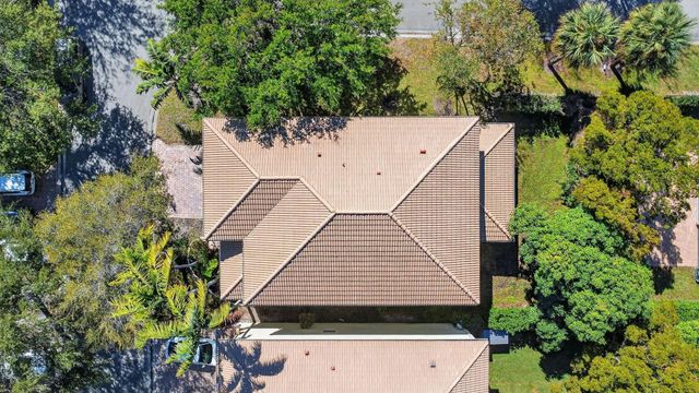 1007 Center Stone Lane, Riviera Beach, FL 33404