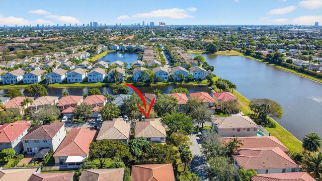 1007 Center Stone Lane, Riviera Beach, FL 33404