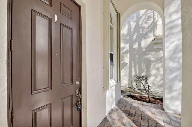 1007 Center Stone Lane, Riviera Beach, FL 33404