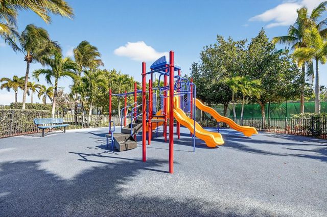 1007 Center Stone Lane, Riviera Beach, FL 33404