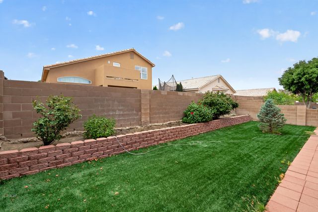 7508 Via Serenita SW, Albuquerque, NM 87121