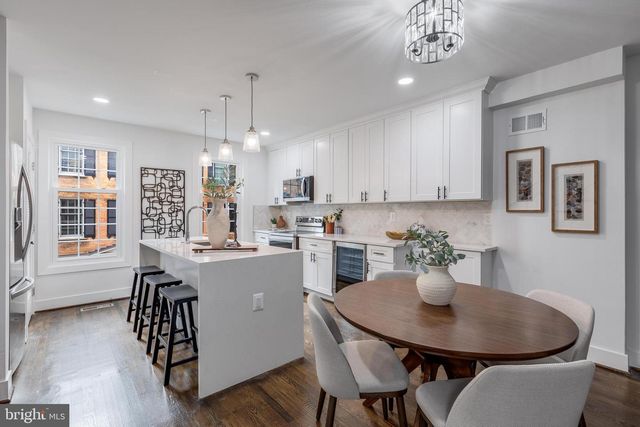 2535 QUEEN ANNES LN NW, Washington, DC 20037
