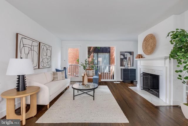 2535 QUEEN ANNES LN NW, Washington, DC 20037