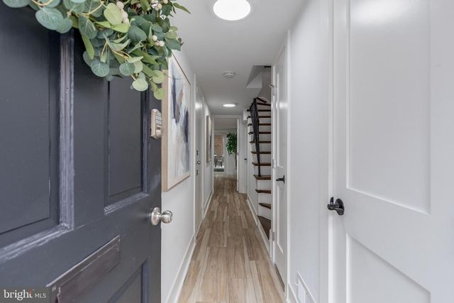 2535 QUEEN ANNES LN NW, Washington, DC 20037