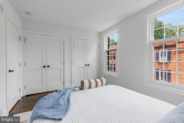 2535 QUEEN ANNES LN NW, Washington, DC 20037