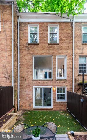 2535 QUEEN ANNES LN NW, Washington, DC 20037