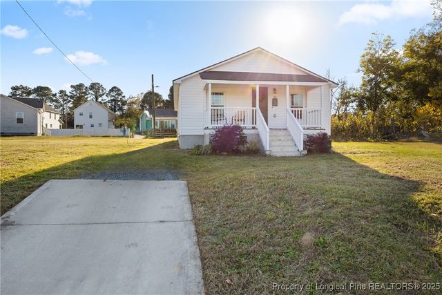 303 W Martin Street, Benson, NC 27504