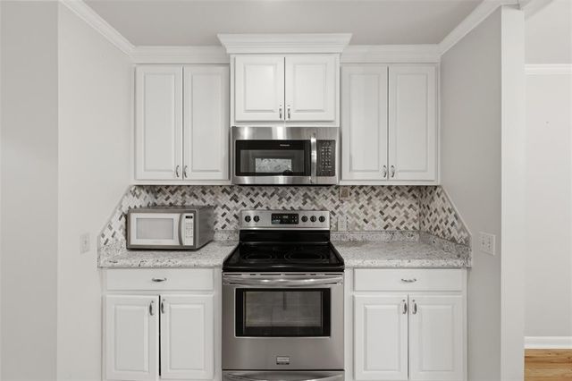 2311 W 10th Avenue, Stillwater, OK 74074